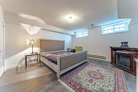 Photo 40 at 42 Grangemill Crescent, Don Mills, Toronto