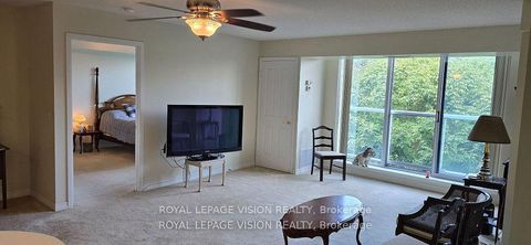 Photo 12 at 504 - 452 Scarborough Glf Club Road, Woburn, Toronto