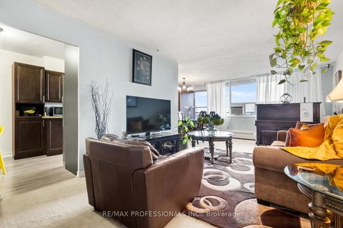 Photo 1 at 811 - 180 Markham Road, Scarborough Village, Toronto