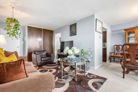 Photo 4 at 811 - 180 Markham Road, Scarborough Village, Toronto