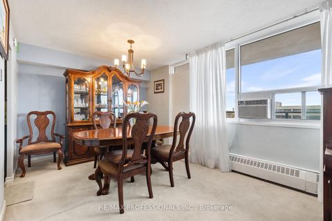 Photo 6 at 811 - 180 Markham Road, Scarborough Village, Toronto