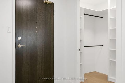 Photo 4 at 2107 - 820 Burnhamthorpe Road, Markland Wood, Toronto