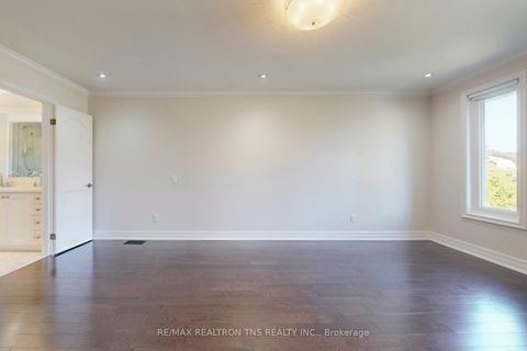 Photo 14 at 20 Doncrest Road, Doncrest, Richmond Hill