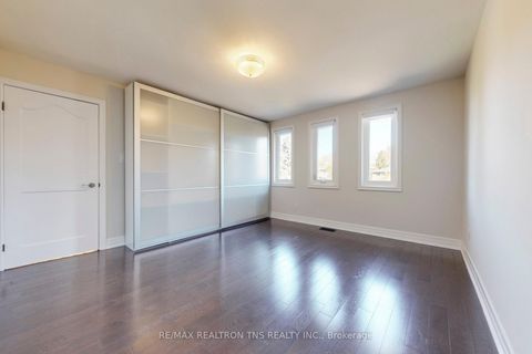 Photo 17 at 20 Doncrest Road, Doncrest, Richmond Hill Photo 17 at 20 Doncrest Road, Doncrest, Richmond Hill