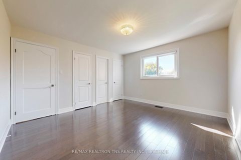 Photo 18 at 20 Doncrest Road, Doncrest, Richmond Hill