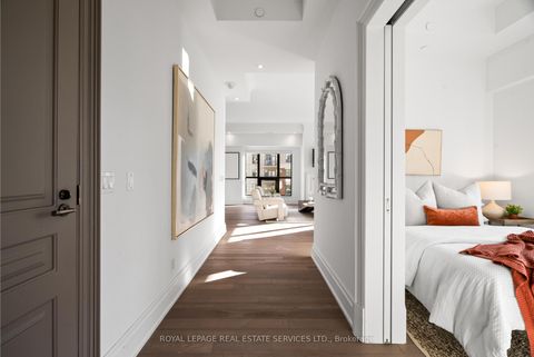 Photo 1 at 504 - 4 The Kingsway, Kingsway South, Toronto