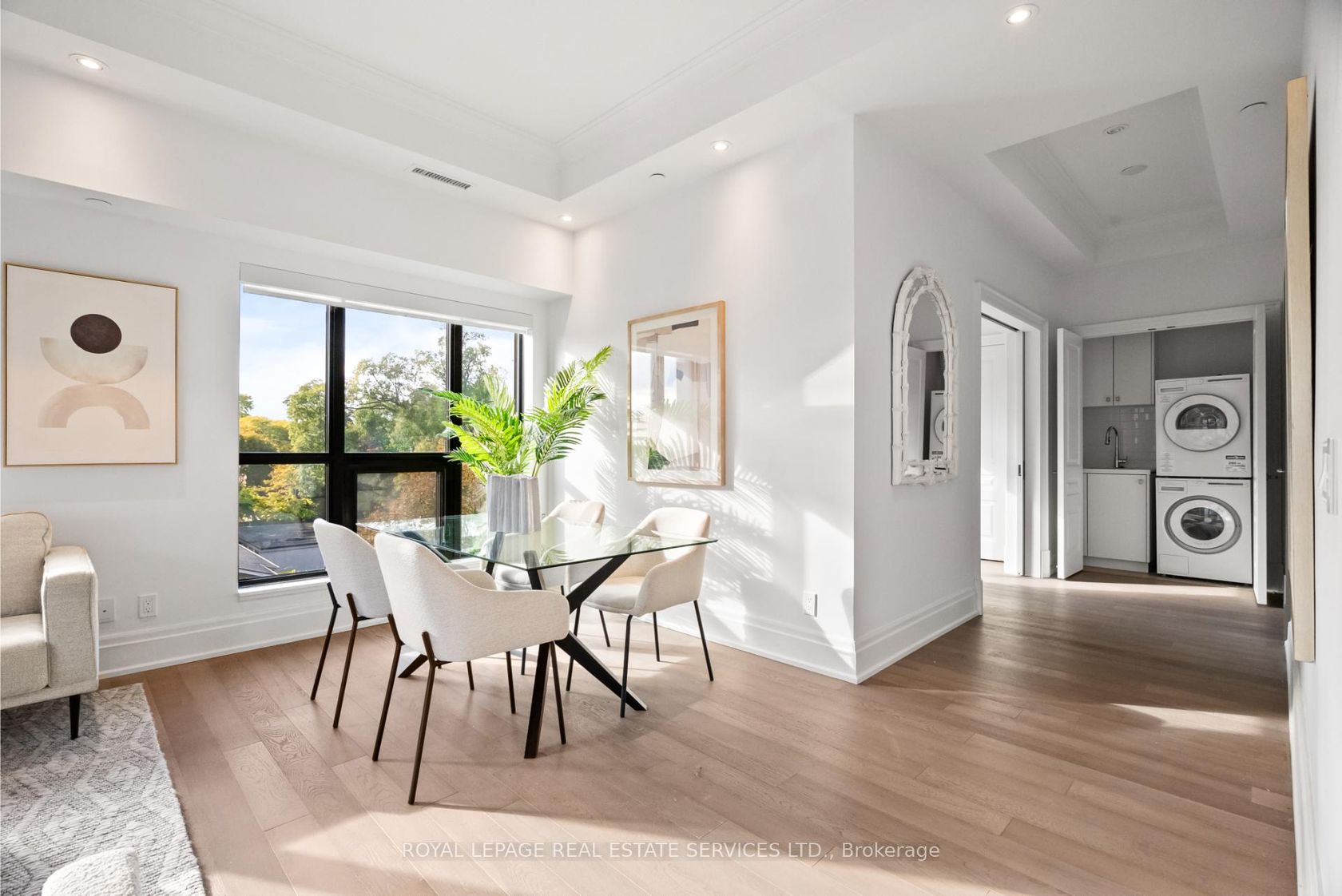 Photo 6 at 504 - 4 The Kingsway, Kingsway South, Toronto Photo 6 at 504 - 4 The Kingsway, Kingsway South, Toronto