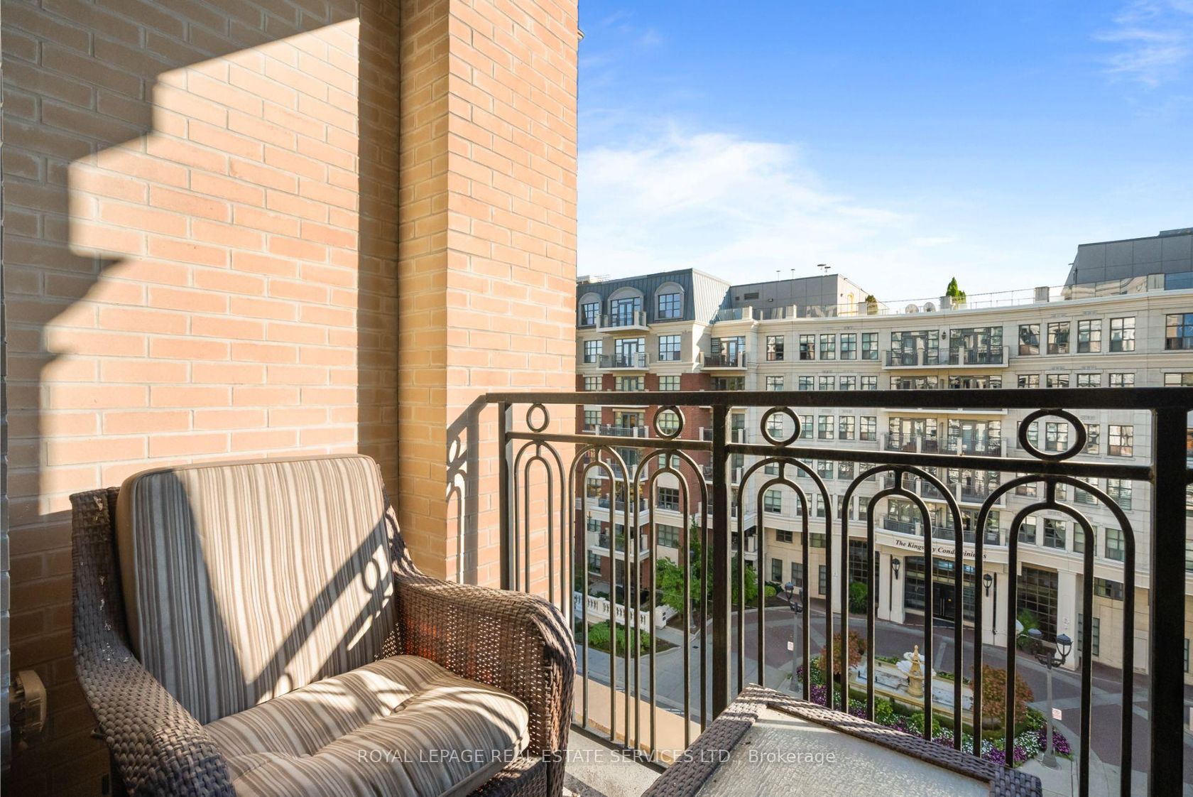 Photo 30 at 504 - 4 The Kingsway, Kingsway South, Toronto Photo 30 at 504 - 4 The Kingsway, Kingsway South, Toronto