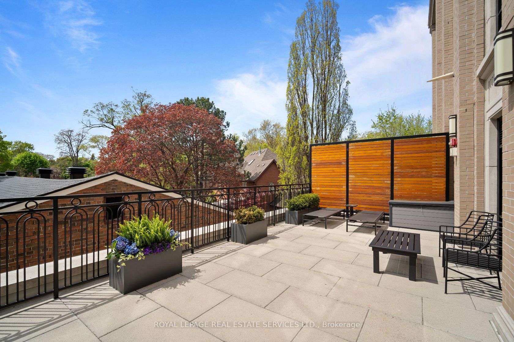 Photo 40 at 504 - 4 The Kingsway, Kingsway South, Toronto Photo 40 at 504 - 4 The Kingsway, Kingsway South, Toronto