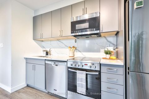 Photo 8 at 2503 - 15 Fort York Boulevard, Waterfront Communities C1, Toronto