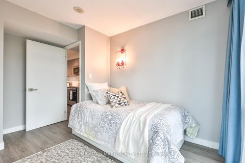 Photo 16 at 2503 - 15 Fort York Boulevard, Waterfront Communities C1, Toronto
