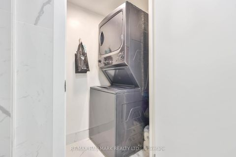 Photo 22 at 2503 - 15 Fort York Boulevard, Waterfront Communities C1, Toronto