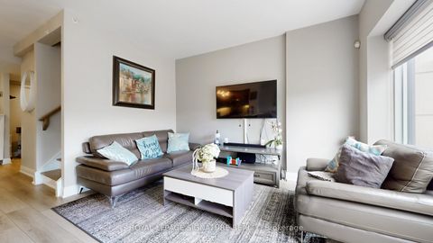 Photo 8 at 105 - 12 Woodstream Boulevard, Vaughan Grove, Vaughan