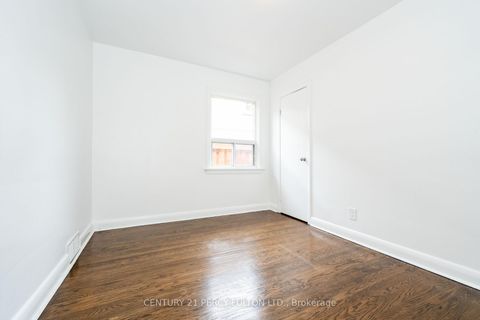 Photo 12 at 81 Maywood Parkway, Kennedy Park, Toronto