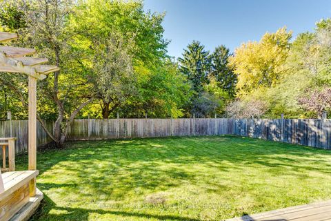 Photo 31 at 8 Bonnacord Drive, Clanton Park, Toronto