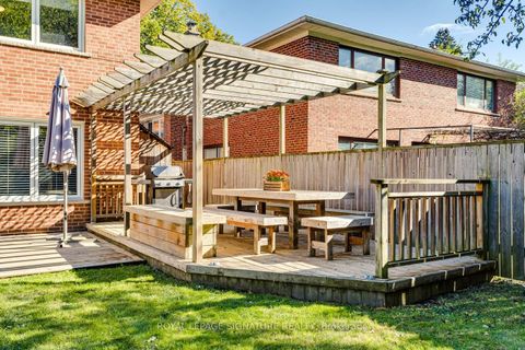 Photo 33 at 8 Bonnacord Drive, Clanton Park, Toronto