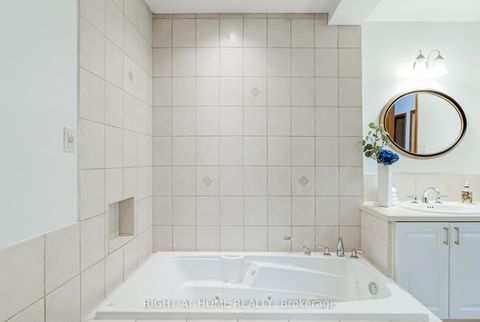 Photo 20 at 22 Rainier Square, L'Amoreaux, Toronto