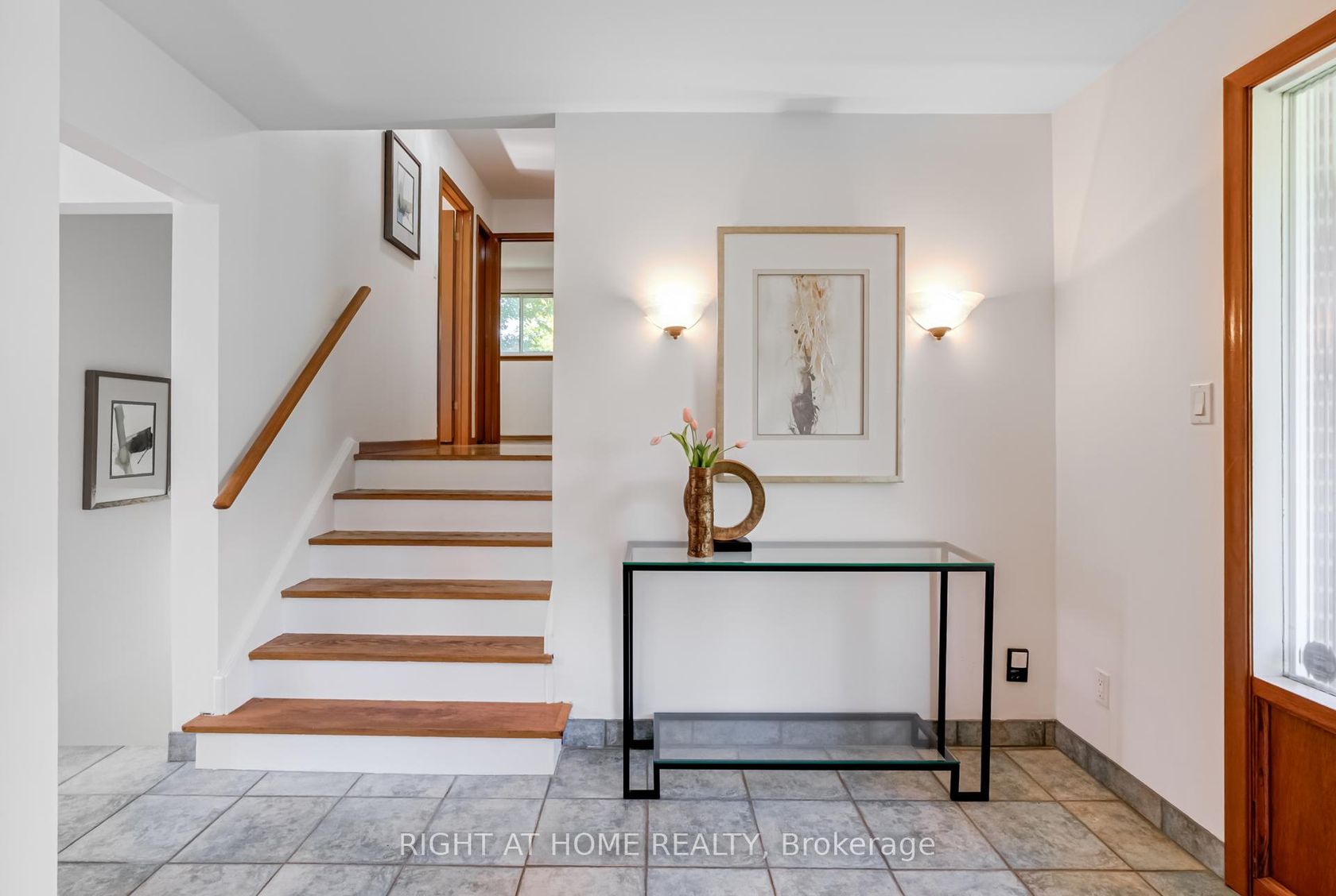 Photo 12 at 22 Rainier Square, L'Amoreaux, Toronto Photo 12 at 22 Rainier Square, L'Amoreaux, Toronto