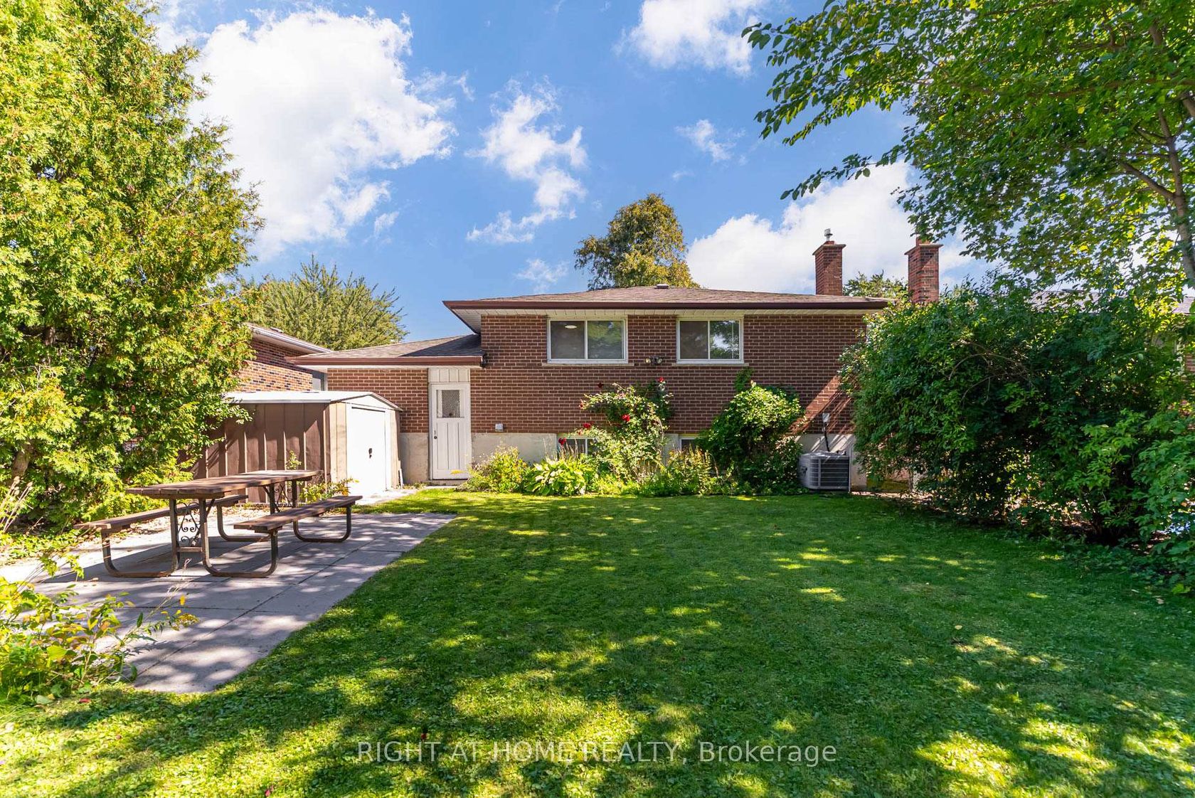 Photo 34 at 22 Rainier Square, L'Amoreaux, Toronto Photo 34 at 22 Rainier Square, L'Amoreaux, Toronto