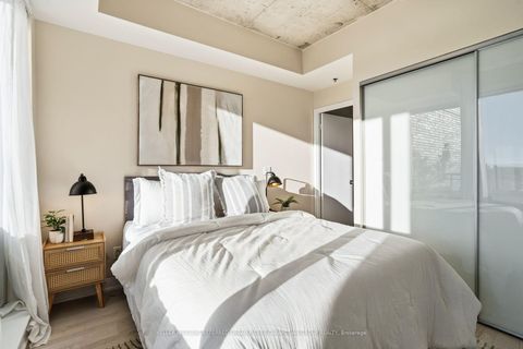 Photo 15 at 1012 - 20 Minowan Miikan Avenue, Little Portugal, Toronto