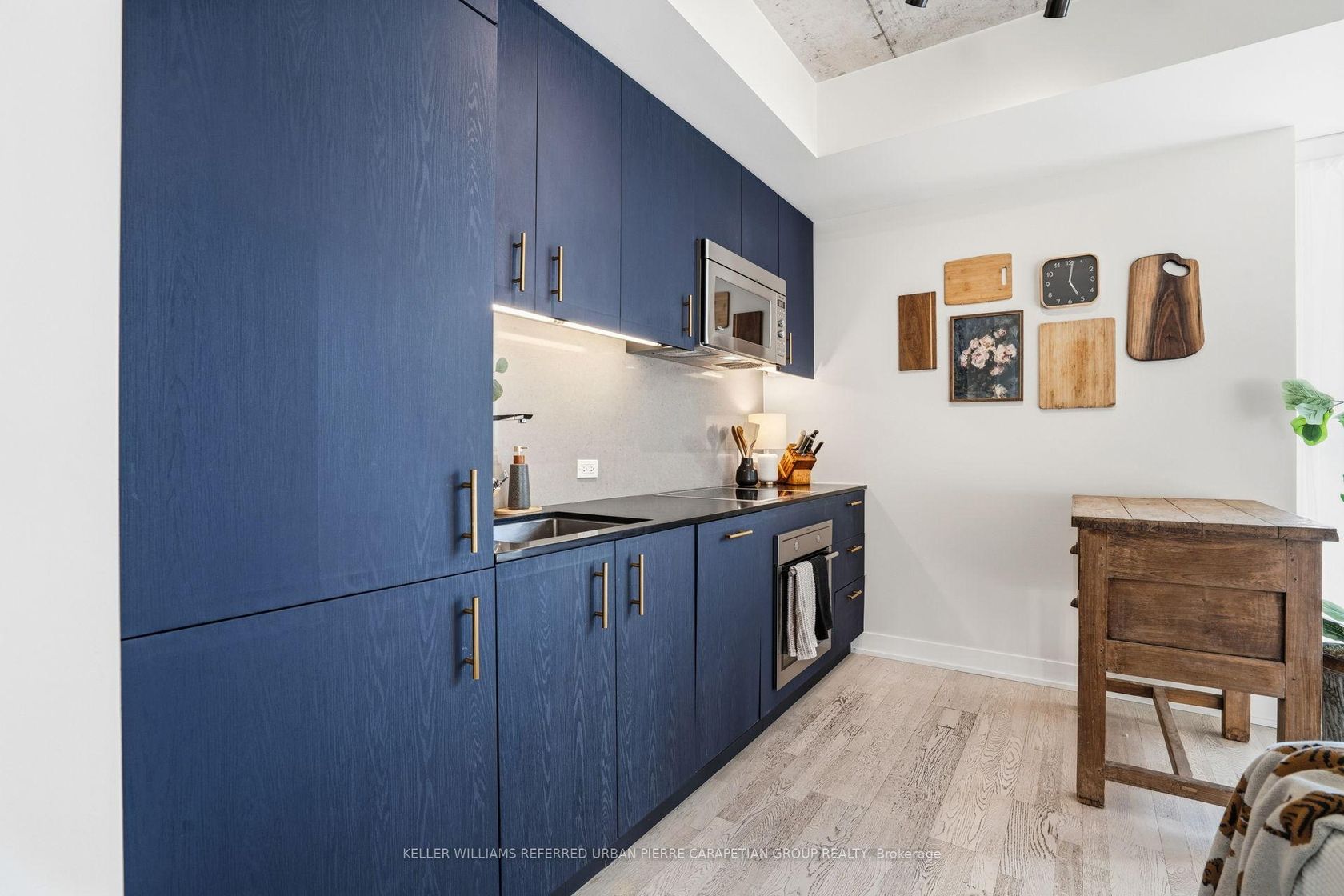 Photo 8 at 1012 - 20 Minowan Miikan Avenue, Little Portugal, Toronto Photo 8 at 1012 - 20 Minowan Miikan Avenue, Little Portugal, Toronto