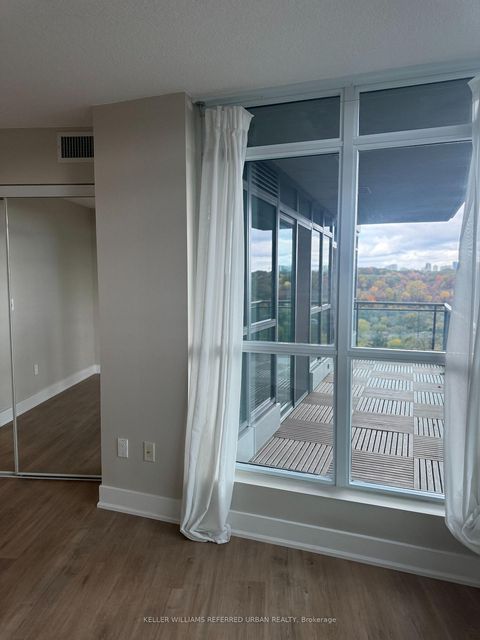 Photo 12 at 308 - 1048 Broadview Avenue, Broadview North, Toronto