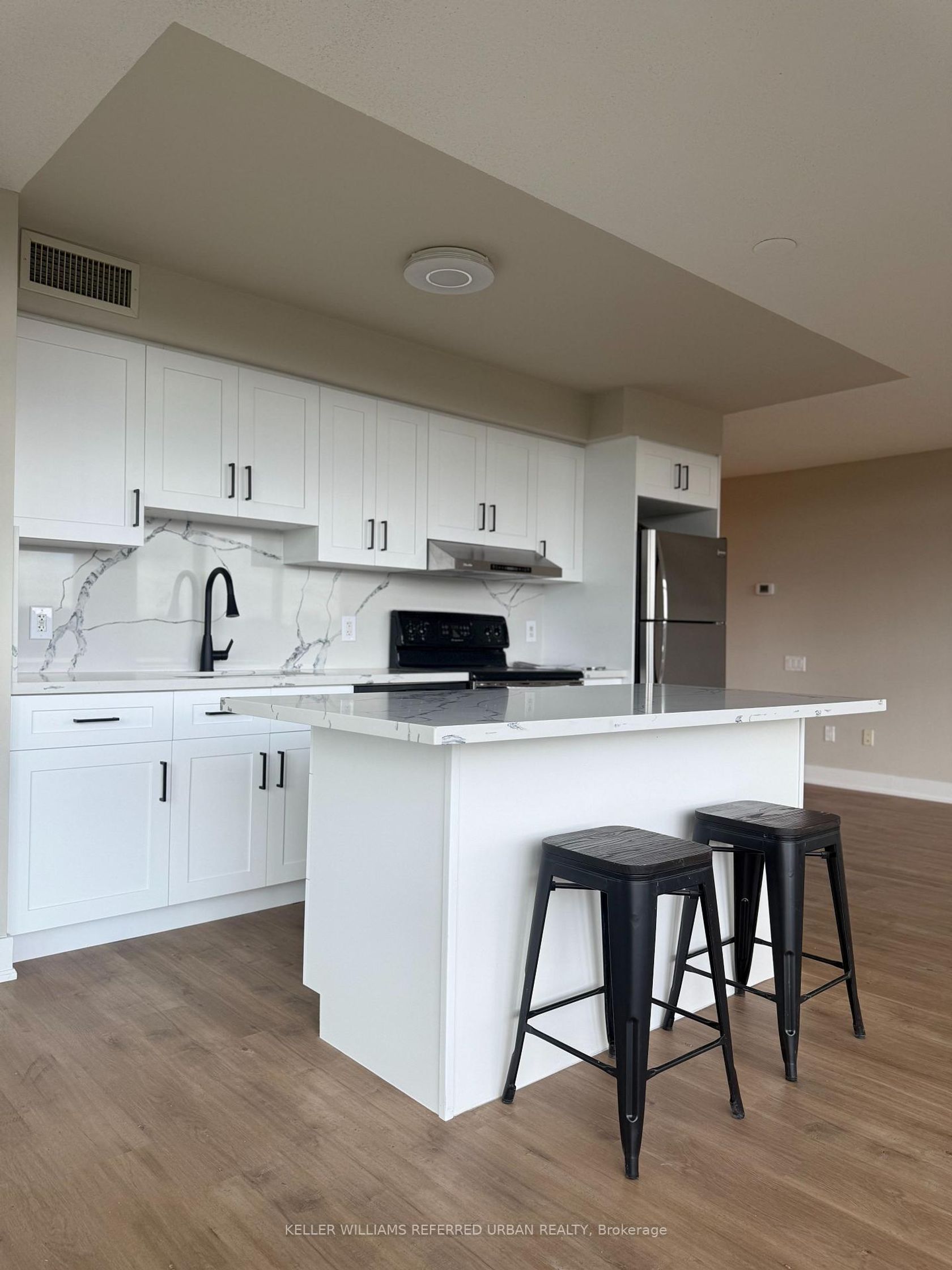 Photo 2 at 308 - 1048 Broadview Avenue, Broadview North, Toronto Photo 2 at 308 - 1048 Broadview Avenue, Broadview North, Toronto