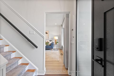 Photo 5 at 18 Lavington Drive, Richview, Toronto