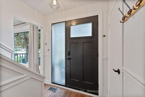 Photo 7 at 18 Lavington Drive, Richview, Toronto