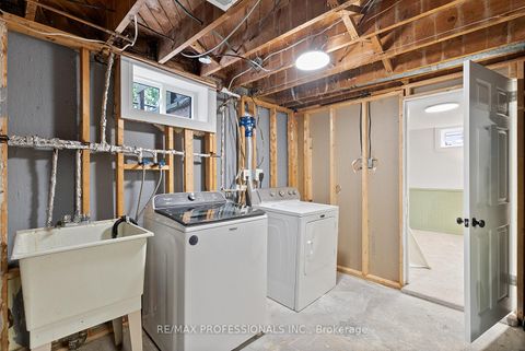 Photo 41 at 18 Lavington Drive, Richview, Toronto