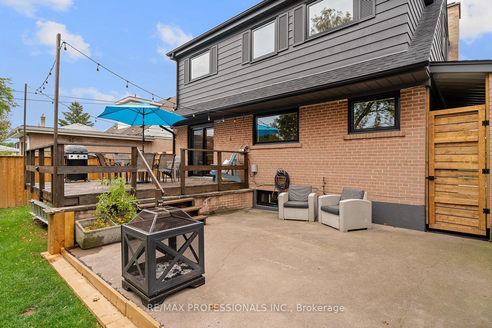 Photo 37 at 18 Lavington Drive, Richview, Toronto Photo 37 at 18 Lavington Drive, Richview, Toronto