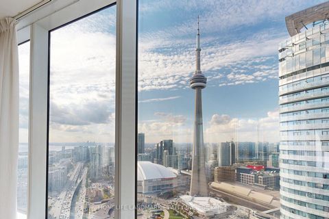 Photo 5 at 5510 - 10 York Street, Waterfront Communities C1, Toronto