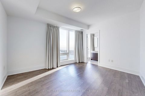 Photo 15 at 5510 - 10 York Street, Waterfront Communities C1, Toronto