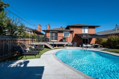 Photo 19 at 73 Summitcrest Drive, Richview, Toronto