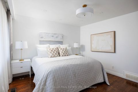 Photo 26 at 73 Summitcrest Drive, Richview, Toronto