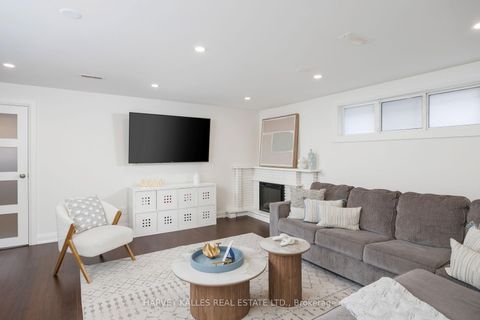 Photo 33 at 73 Summitcrest Drive, Richview, Toronto