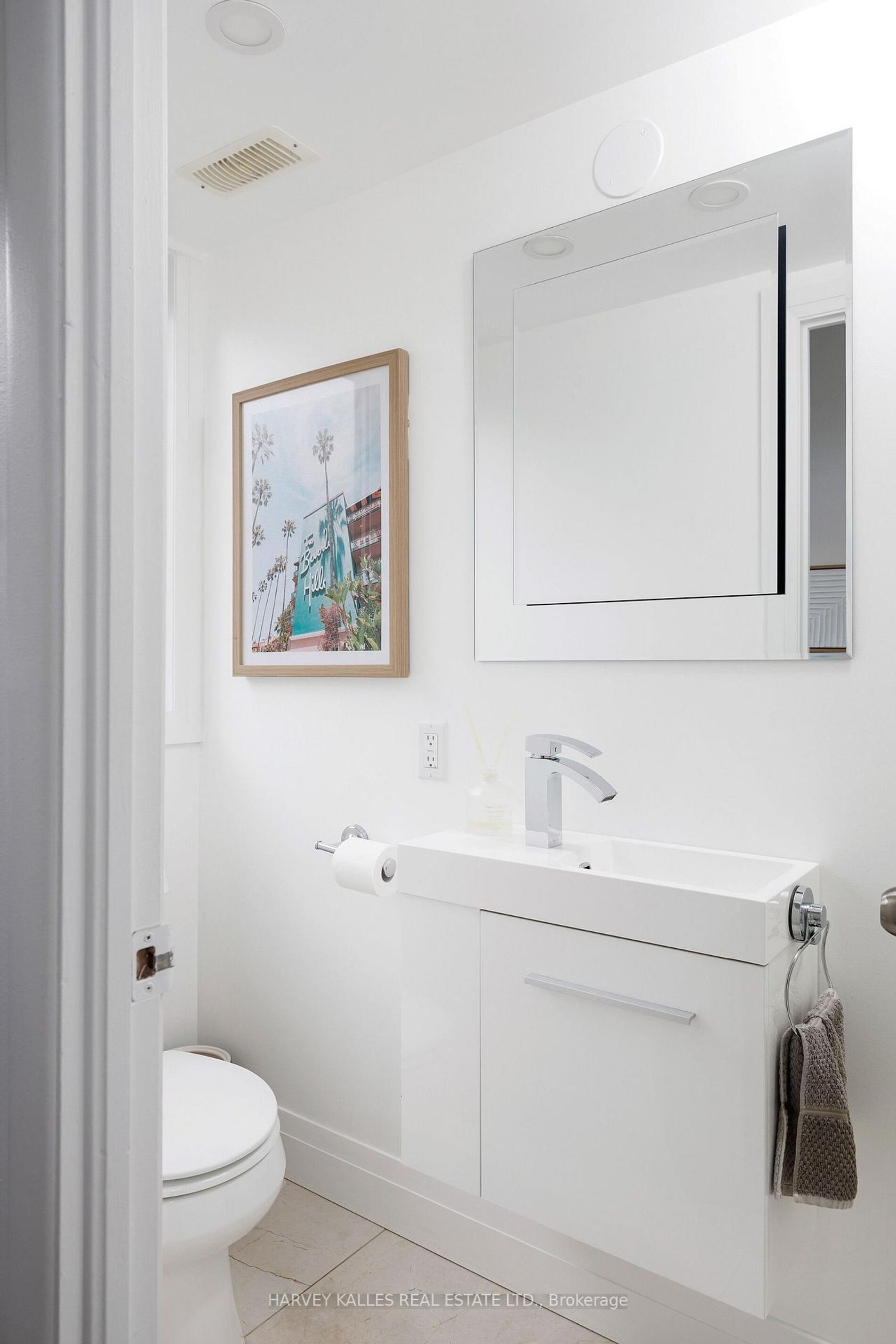 Photo 21 at 73 Summitcrest Drive, Richview, Toronto Photo 21 at 73 Summitcrest Drive, Richview, Toronto