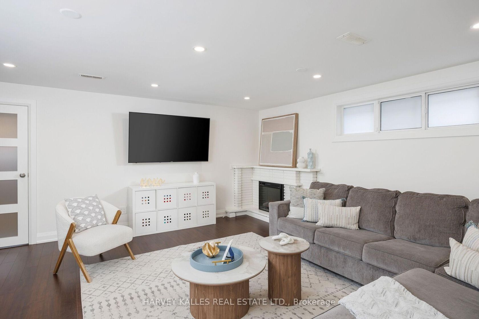 Photo 33 at 73 Summitcrest Drive, Richview, Toronto Photo 33 at 73 Summitcrest Drive, Richview, Toronto