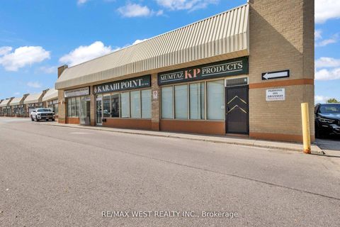Photo 2 at 17&18 - 418 Hanlan Road, Steeles West Industrial, Vaughan