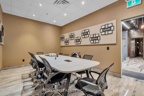 Photo 18 at 17&18 - 418 Hanlan Road, Steeles West Industrial, Vaughan