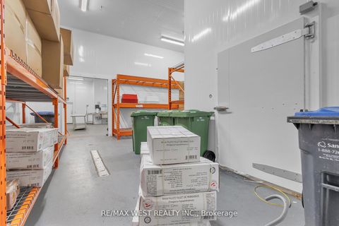 Photo 29 at 17&18 - 418 Hanlan Road, Steeles West Industrial, Vaughan