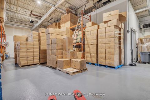 Photo 31 at 17&18 - 418 Hanlan Road, Steeles West Industrial, Vaughan