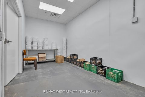 Photo 37 at 17&18 - 418 Hanlan Road, Steeles West Industrial, Vaughan