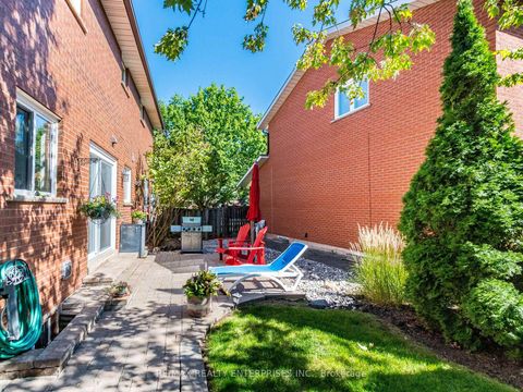 Photo 5 at 1404 Kimberley Drive, FA Falgarwood, Oakville