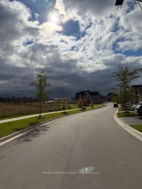 Photo 1 at 81 Morning Sparrow Drive, Kleinburg, Vaughan Photo 1 at 81 Morning Sparrow Drive, Kleinburg, Vaughan