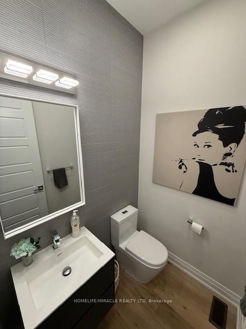 Photo 10 at 81 Morning Sparrow Drive, Kleinburg, Vaughan