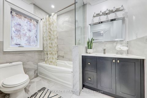 Photo 18 at 71 Lillington Avenue, Cliffside, Toronto