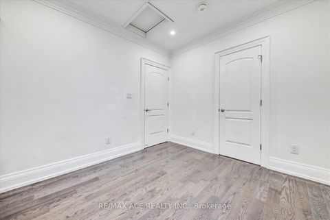 Photo 20 at 71 Lillington Avenue, Cliffside, Toronto