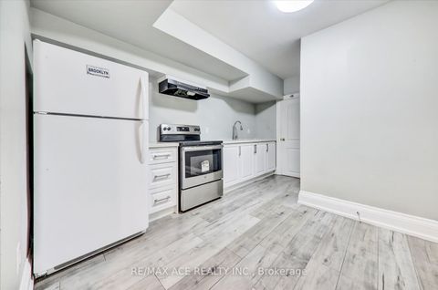 Photo 30 at 71 Lillington Avenue, Cliffside, Toronto