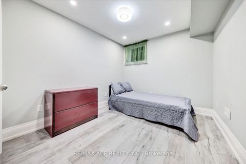 Photo 33 at 71 Lillington Avenue, Cliffside, Toronto